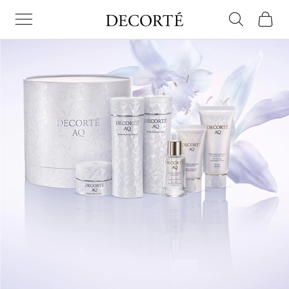 Decorte AQ Skincare Set - Elegant White Collection